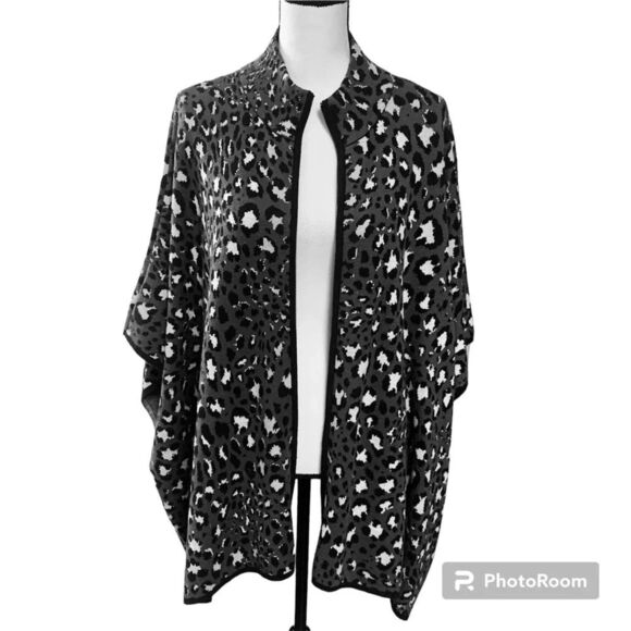 Jones New York Woman Full Zip Sweater Poncho Erra‎ Leopard Mid Sky Plus Sz 0X/1X - Picture 1 of 9